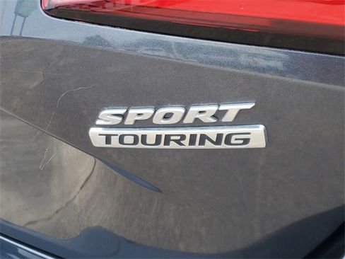 Used 2023 Honda Civic Sport Touring image 5