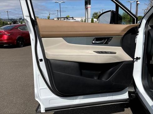 Used 2025 Nissan Murano Platinum w/ Cargo Package image 20