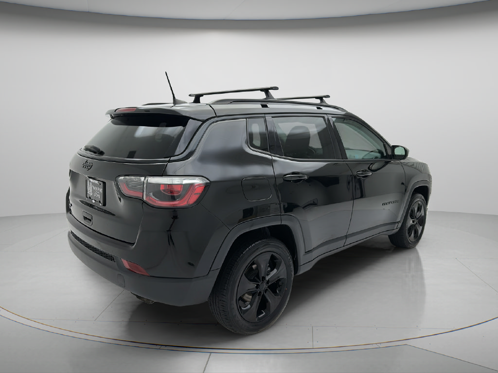 Used 2020 Jeep Compass Latitude AWD/4WD image 5
