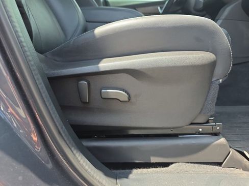 Used 2023 Subaru Ascent Touring AWD/4WD image 35