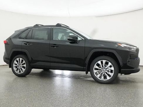 New 2025 Toyota RAV4 XLE Premium image 28