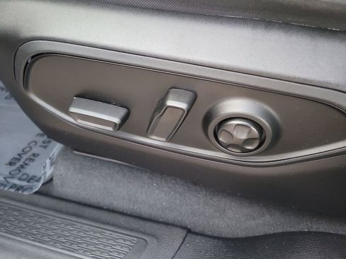 Certified 2024 Jeep Grand Cherokee L Altitude image 20