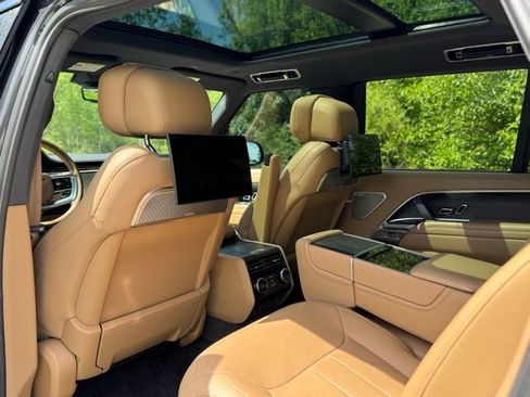 Certified 2024 Land Rover Range Rover Long Wheelbase Autobiography AWD/4WD image 12