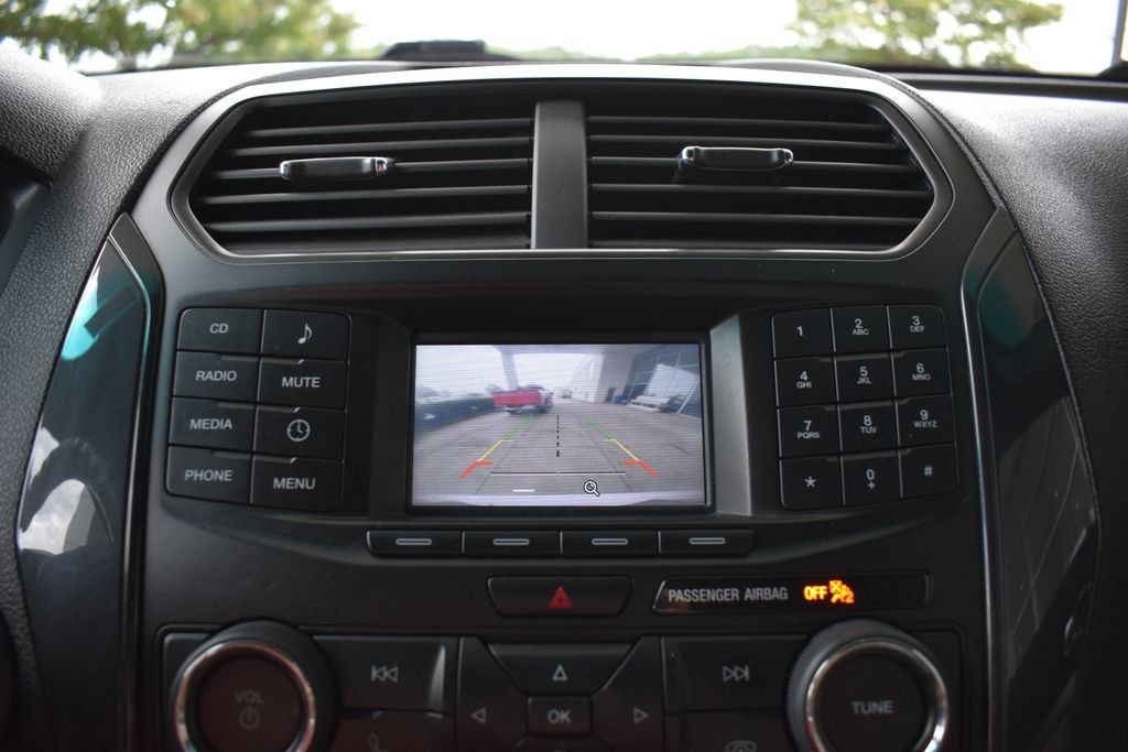 Used 2016 Ford Explorer FWD image 19