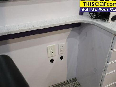 Used 2020 Mercedes-Benz Sprinter 2500 image 40