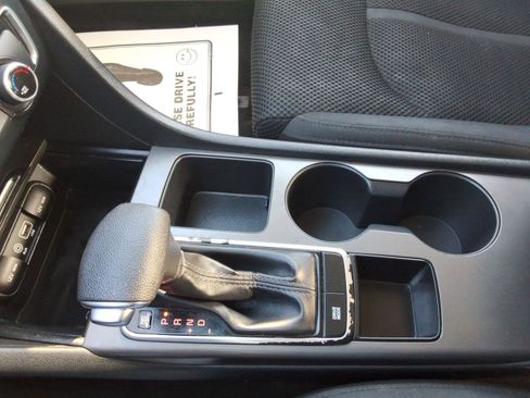 Used 2020 Kia Optima LX FWD image 18