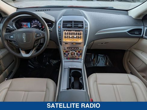 Used 2019 Lincoln MKZ Premiere image 14