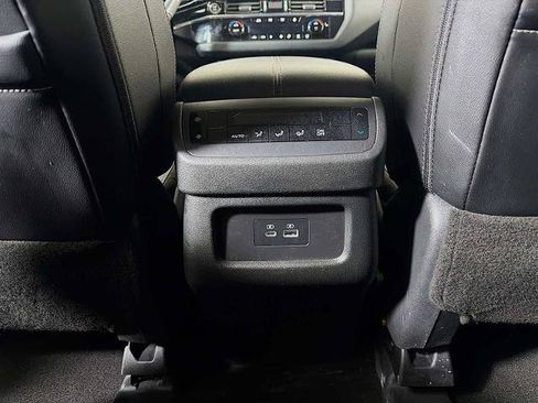 Certified 2023 Nissan Pathfinder SL AWD/4WD image 22