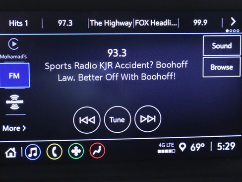 Used 2022 Chevrolet Suburban LS image 20