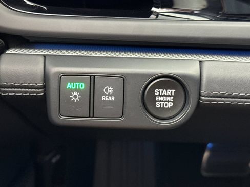 Certified 2026 Porsche Panamera 4 E-Hybrid AWD/4WD image 23