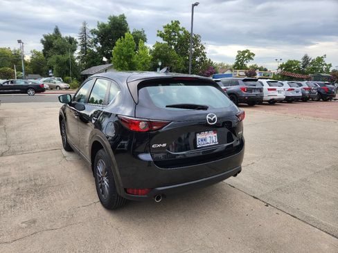 Used 2019 MAZDA CX-5 Sport FWD image 3