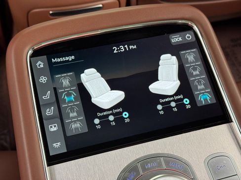 Used 2024 Genesis G90 3.5T image 42