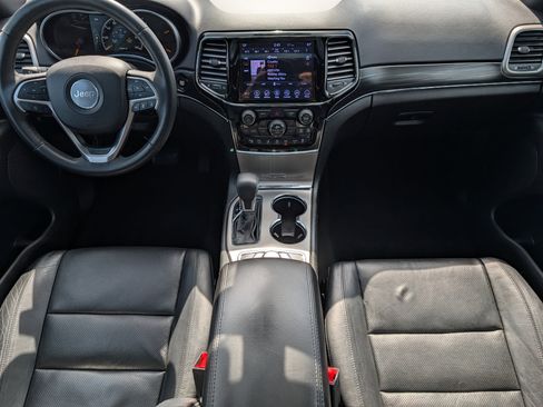 Used 2019 Jeep Grand Cherokee Limited w/ Luxury Group II image 10