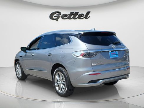 Used 2023 Buick Enclave Avenir w/ Avenir Technology Package FWD image 7