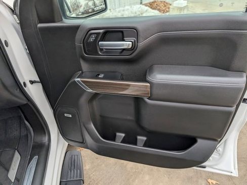 Used 2019 Chevrolet Silverado 1500 LT Trail Boss image 32