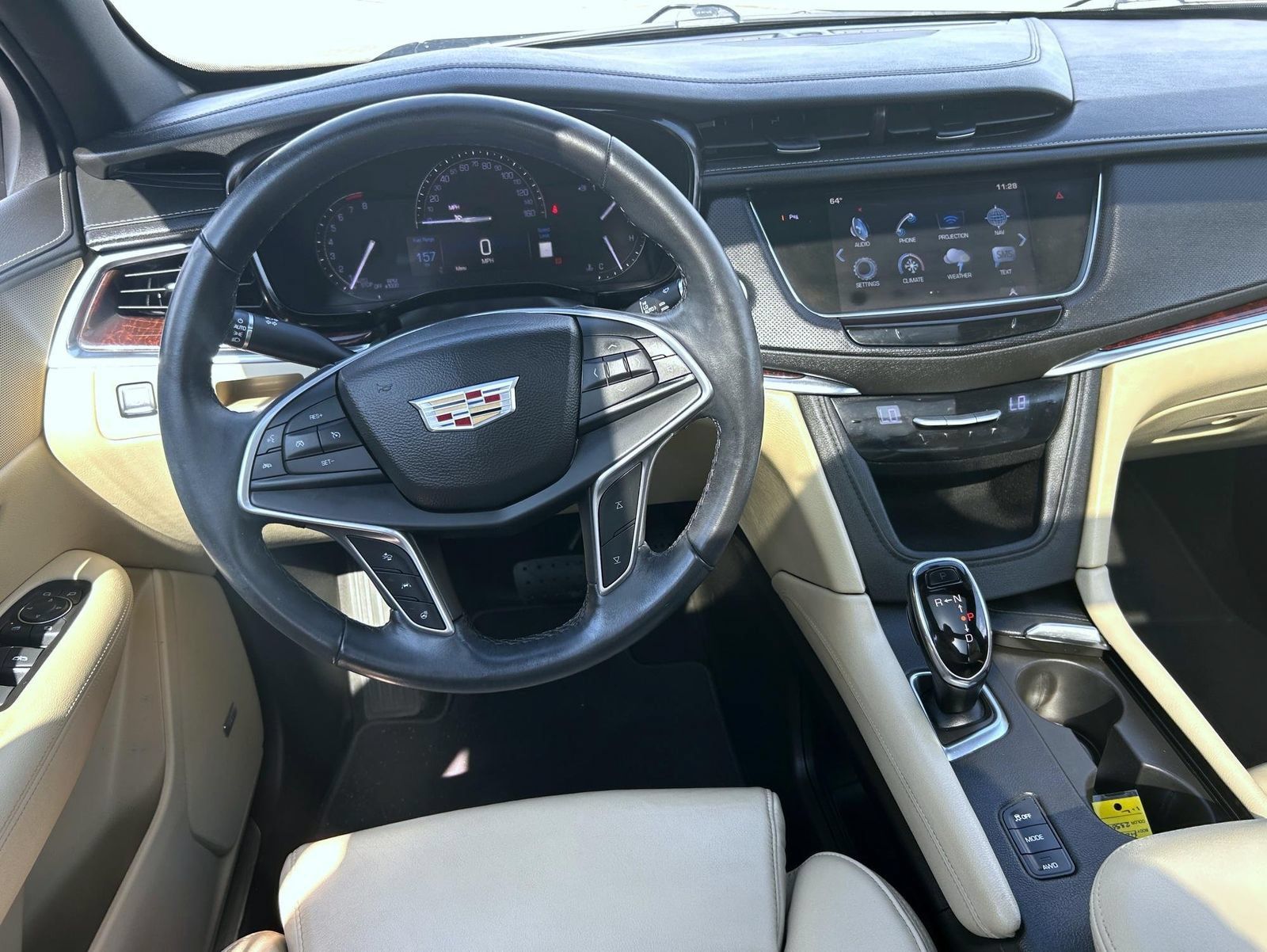 Used 2017 Cadillac XT5 Premium Luxury AWD/4WD image 16