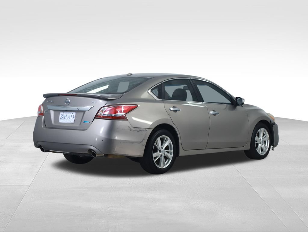Used 2013 Nissan Altima 2.5 SL FWD image 12