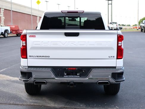 Used 2019 Chevrolet Silverado 1500 LTZ AWD/4WD image 33