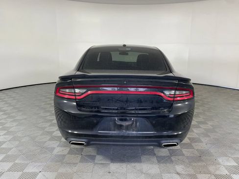 Used 2021 Dodge Charger SXT w/ Blacktop Package RWD image 15