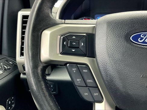 Used 2020 Ford F250 Lariat w/ Lariat Value Package image 20