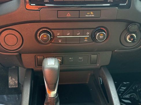 Certified 2023 Nissan Frontier SV w/ Midnight Edition Package RWD image 24