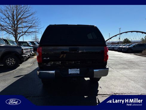 Used 2015 Toyota Tundra SR5 w/ T4 Package image 32
