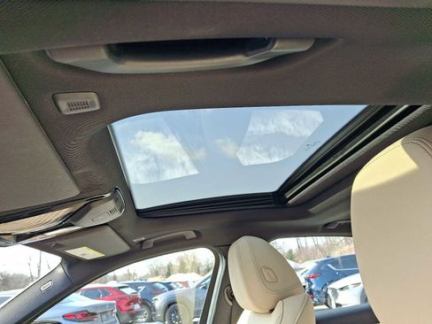 Certified 2023 BMW 330i xDrive Sedan w/ Premium Package image 14