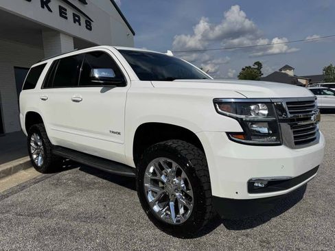 Used 2019 Chevrolet Tahoe Premier RWD image 43