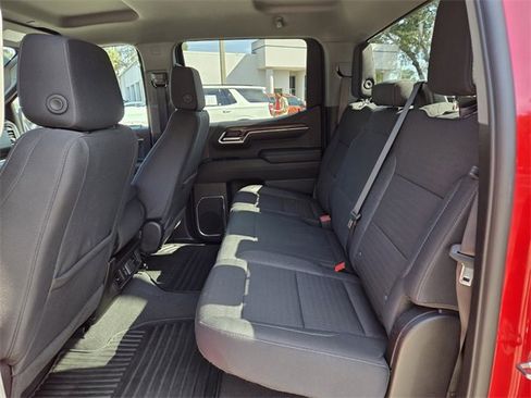 Certified 2025 Chevrolet Silverado 1500 LT image 13