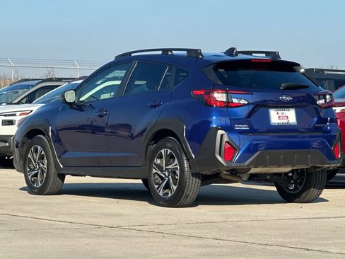 Used 2025 Subaru Crosstrek 2.0i Premium image 5