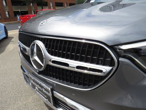 Used 2023 Mercedes-Benz GLC 300 4MATIC image 27