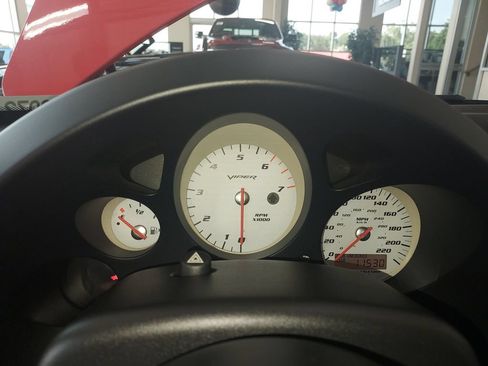 Used 2006 Dodge Viper SRT-10 RWD image 18