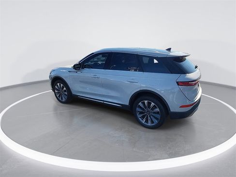 Used 2020 Lincoln Corsair Reserve image 6