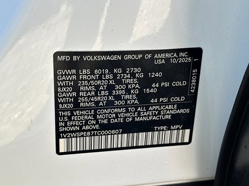 New 2026 Volkswagen ID.4 Pro S image 25