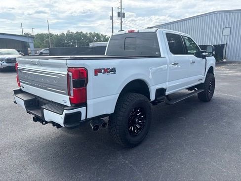 Used 2025 Ford F350 Platinum w/ Platinum Plus Package AWD/4WD image 6