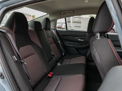 New 2026 Nissan Sentra SR w/ Floor Mat Package FWD image 21