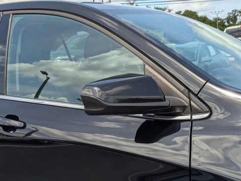 Used 2020 Chevrolet Equinox LT AWD/4WD image 13