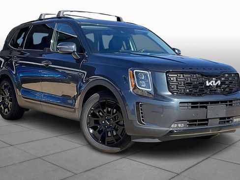 Used 2022 Kia Telluride SX w/ SX Prestige Package image 4