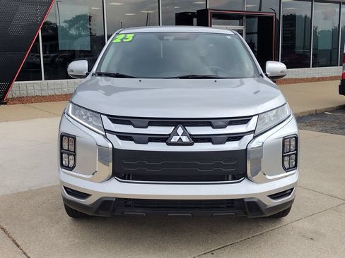 Used 2023 Mitsubishi Outlander Sport SE AWD/4WD image 2