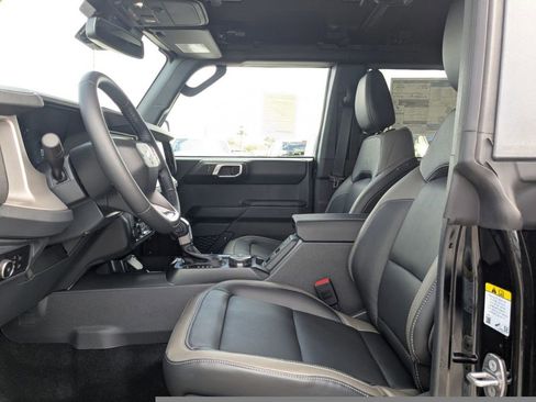 New 2026 Ford Bronco Outer Banks image 21