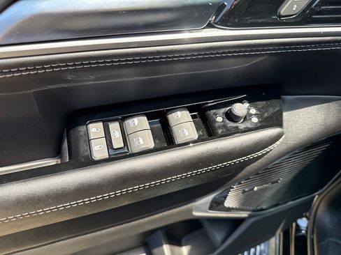New 2026 Jeep Grand Wagoneer Limited AWD/4WD image 19