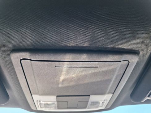 Used 2017 Ford Explorer Limited FWD image 20