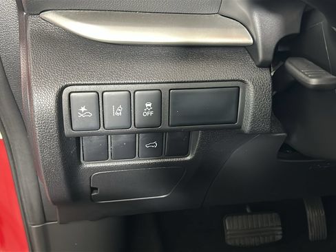 Used 2025 Mitsubishi Eclipse Cross AWD image 20