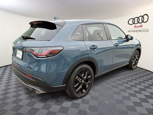 Used 2024 Honda HR-V Sport image 6