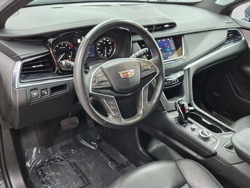 Used 2024 Cadillac XT5 Premium Luxury FWD image 10