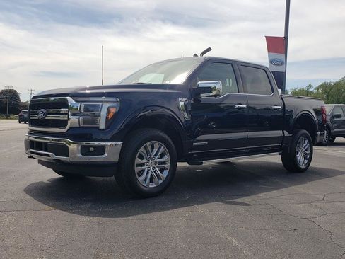 Used 2025 Ford F150 Lariat w/ Equipment Group 501A Mid AWD/4WD image 8
