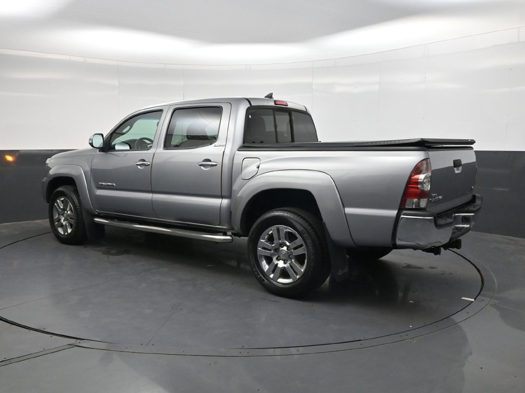 Used 2015 Toyota Tacoma 4x4 Double Cab w/ Limited Package image 6