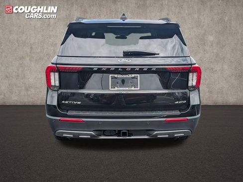 New 2026 Ford Explorer Active w/ Active Comfort Package AWD/4WD image 7