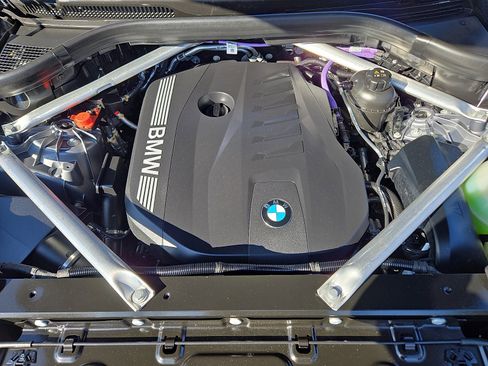 Used 2026 BMW X5 xDrive40i w/ Premium Package image 27