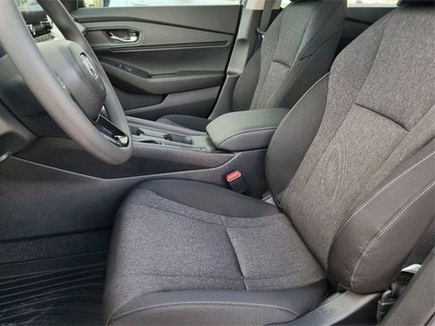 New 2025 Honda Accord SE image 17
